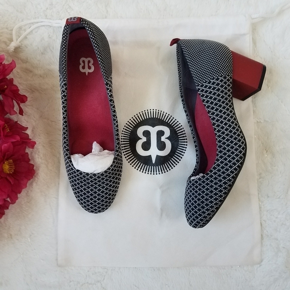 Betabrand Pumps with Dust Bag